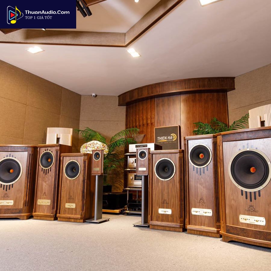 loa tannoy turnberry 04